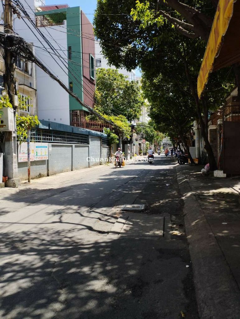 MặtTiền 3Lầu 4x15(65m2)Hoàng Diệu Trương Quốc Dung