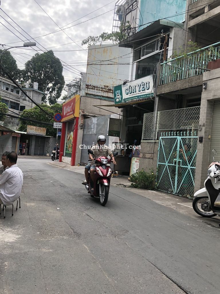 HÀNG NGỘP_MẶT TIỀN NGUYỄN THỊ HUỲNH_PHÚ NHUẬN_66M2_CHỈ 11,2TY