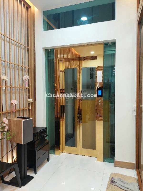 bán nhà MT 221 Nguyễn Đình Chính, P11, Quận Phú Nhuận. 6L,  23 tỷ tl