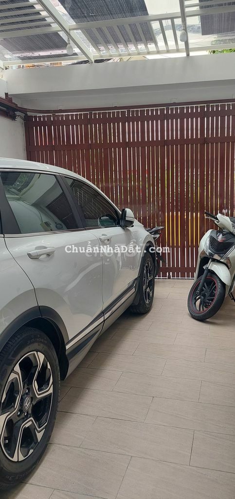 Cần bán gấp giá 22.5 tỷ, MT Q.Phú Nhuận, 5 lầu, NTCC,thang máy