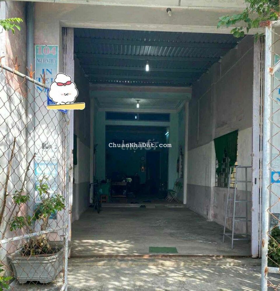 nhà hẻm Quang Trung trung tâm TP Quảng Ngãi nhà hẻm Quang Trung trung tâm TP Quảng Ngãi