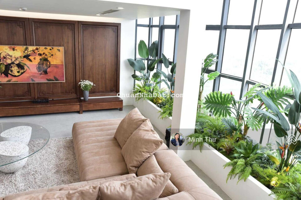 Siêu hiếm! 2 mặt tiền DT khủng Mạc Đĩnh Chi, Đa Kao, Q1 (8.5x15m) - 4 tầng. HĐT 60tr/th. Giá 28 tỷ Siêu hiếm! 2 mặt tiền DT khủng Mạc Đĩnh Chi, Đa Kao, Q1 (8.5x15m) - 4 tầng. HĐT 60tr/th. Giá 28 tỷ