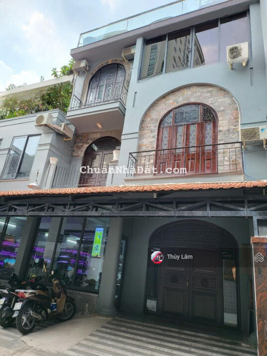 Bán nhà hẻm xe hơi vip Nguyễn Bỉnh Khiêm - DT 12X15m - Kết cấu 4 tầng + TM - HĐT 100tr - Giá 35 tỷ