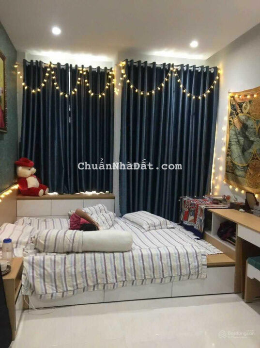 Bán gấp nhà Tô Hiến Thành, Quận 10 5 tầng 32m2 HXH mới tinh giảm sâu 1tỷ còn 4tỷx thương lượng mạnh Bán gấp nhà Tô Hiến Thành, Quận 10 5 tầng 32m2 HXH mới tinh giảm sâu 1tỷ còn 4tỷx thương lượng mạnh