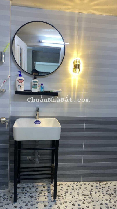Bán gấp nhà Hoà Hảo, Q10 gần 60m2 HXH 4tầng ngang hơn 5m mới tinh giảm 4tỷ còn nhỉnh 8 tỷ TL sâu