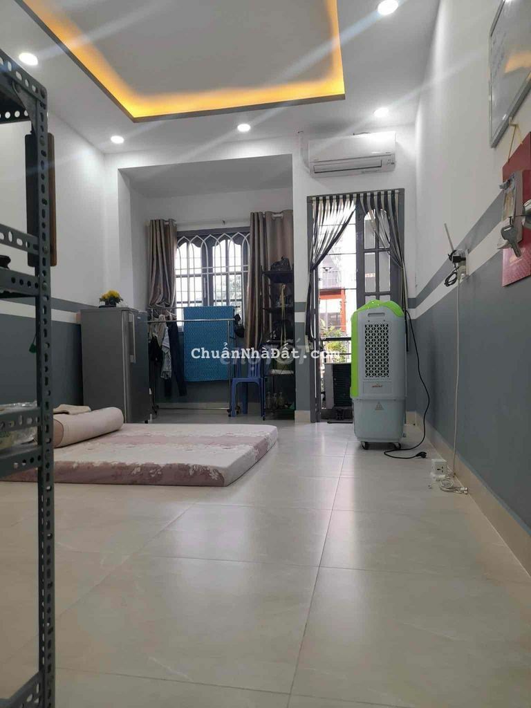 Bán Nhà Mặt Tiền Đường Bắc Hải - DT 67 Mét 3 Tầng - Giá Siêu Giảm