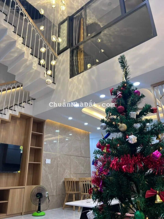 Siêu phẩm hẻm xe tải đường Tô Hiến Thành, p14, q10. Dt 5m x 14m. Giá 11,2 tỷ TL Siêu phẩm hẻm xe tải đường Tô Hiến Thành, p14, q10. Dt 5m x 14m. Giá 11,2 tỷ TL