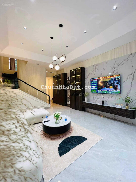 Vip hẻm xe hơi Thành Thái, phường 14, quận 10 - 4m x 18m - 10,8 tỷ TL Vip hẻm xe hơi Thành Thái, phường 14, quận 10 - 4m x 18m - 10,8 tỷ TL