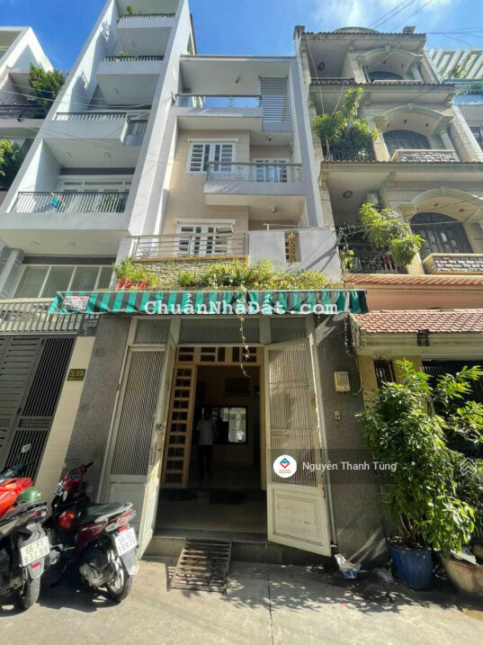 Chính chủ bán nhà 7A/19 đường Thành Thái Q10. DT: 4.7x18M, nhà 3 lầu ST giá 19 tỷ TL