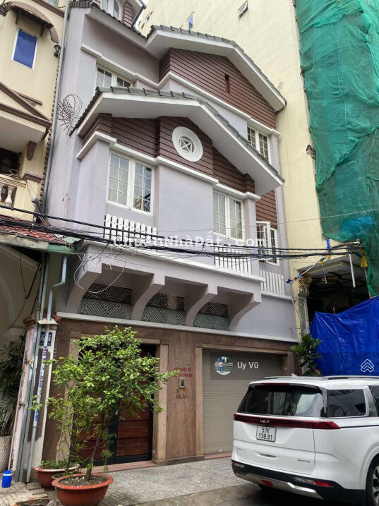 Hot nhất Q10 - HXH 3 Tháng 2. Dt: 7x14m gần nhà hát Hoà Bình. Nhà 3 tầng kiên cố. 15,5 tỷ