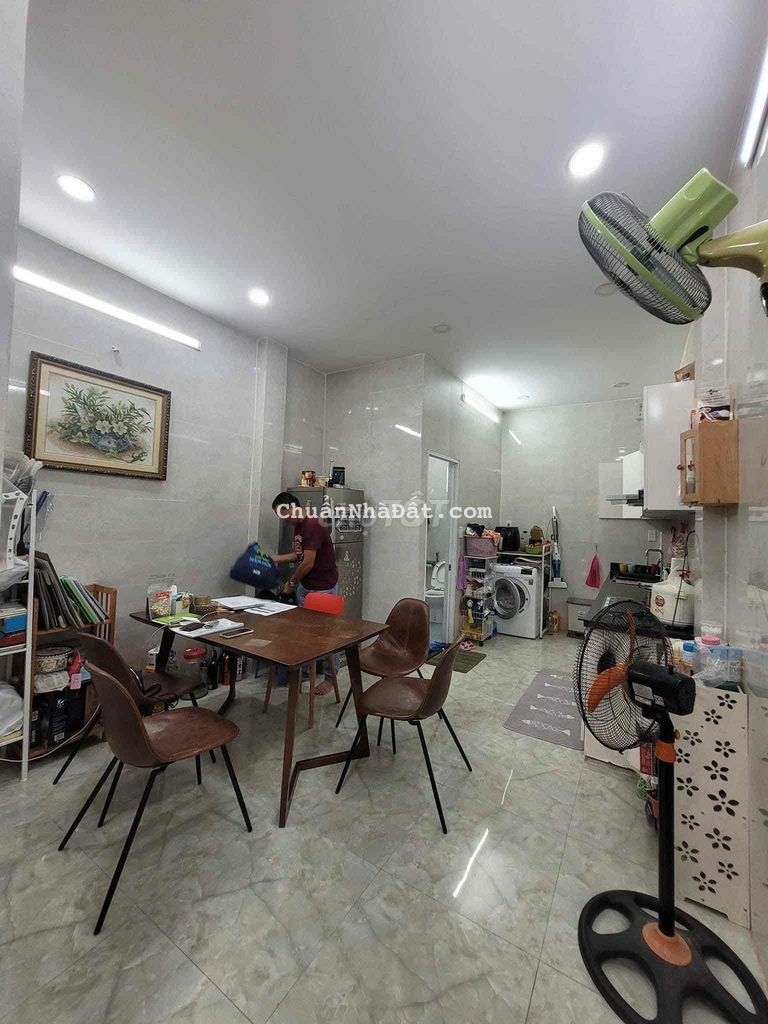 BÁN NHÀ QUẬN 11 , HẺM XE TẢI, ÔNG ÍCH KHIÊM, 44 M2 , GIÁ NHỈNH 4 TỶ