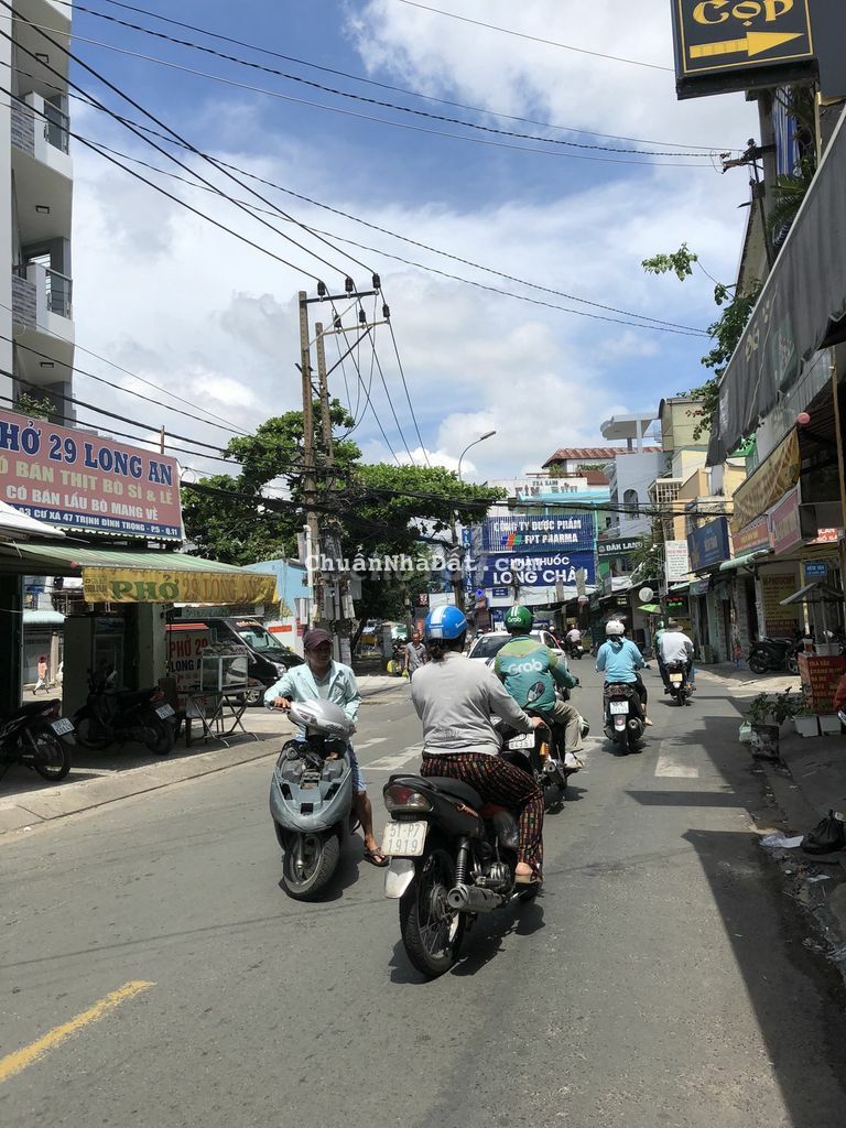 HẠ GIÁ 12.5 TỶ XUỐNG 11 Tỷ CÓ NGAY 2 Mặt Tiền Kinh Doanh Quận 11