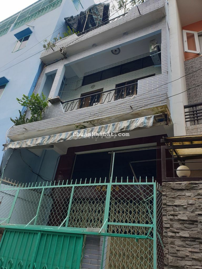 Nhà hẻm 5m 56/1a Lãnh Binh Thăng Q11 4.5x13m 3L 7 tỷ Nhà hẻm 5m 56/1a Lãnh Binh Thăng Q11 4.5x13m 3L 7 tỷ