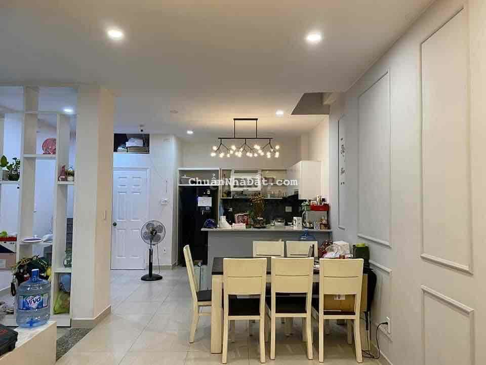 Bán Nhà Mặt Tiền Minh Phụng Quận 11 - DT 56 Mét Gần 3 Tháng Hai