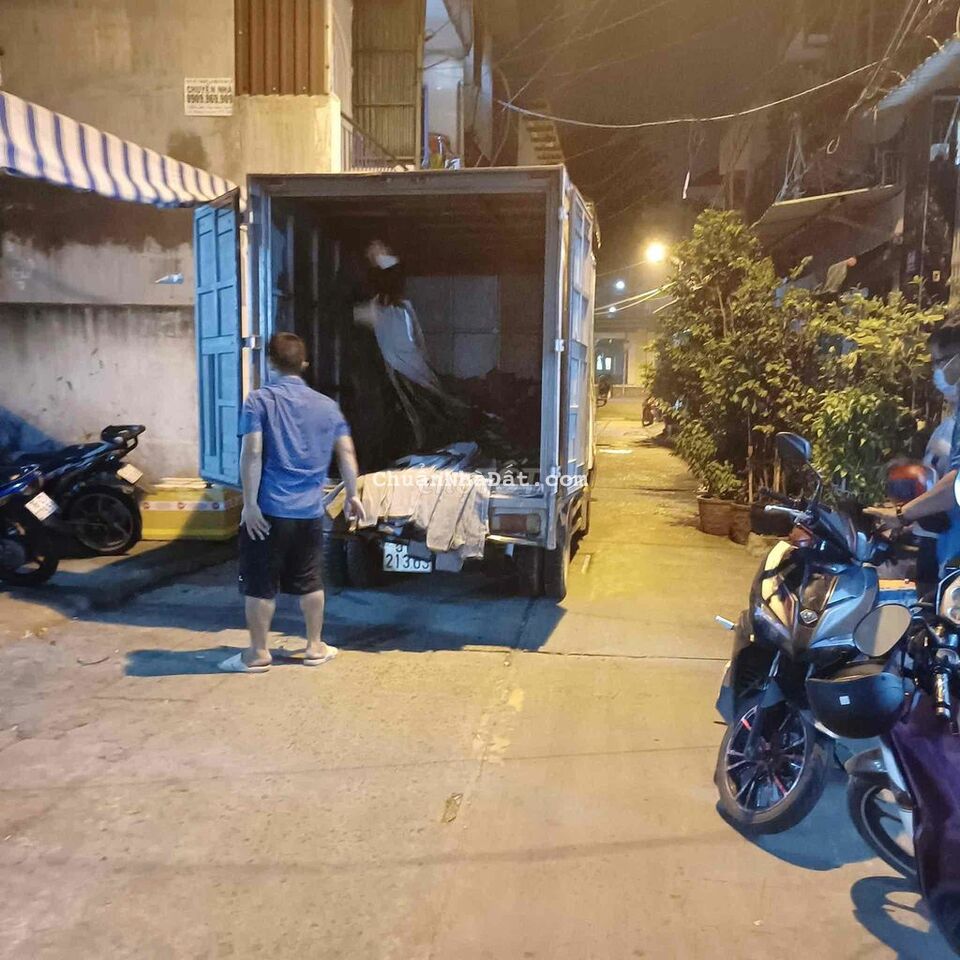 Bán Nhà Mặt Tiền Minh Phụng Quận 11 - DT 56 Mét Gần 3 Tháng Hai