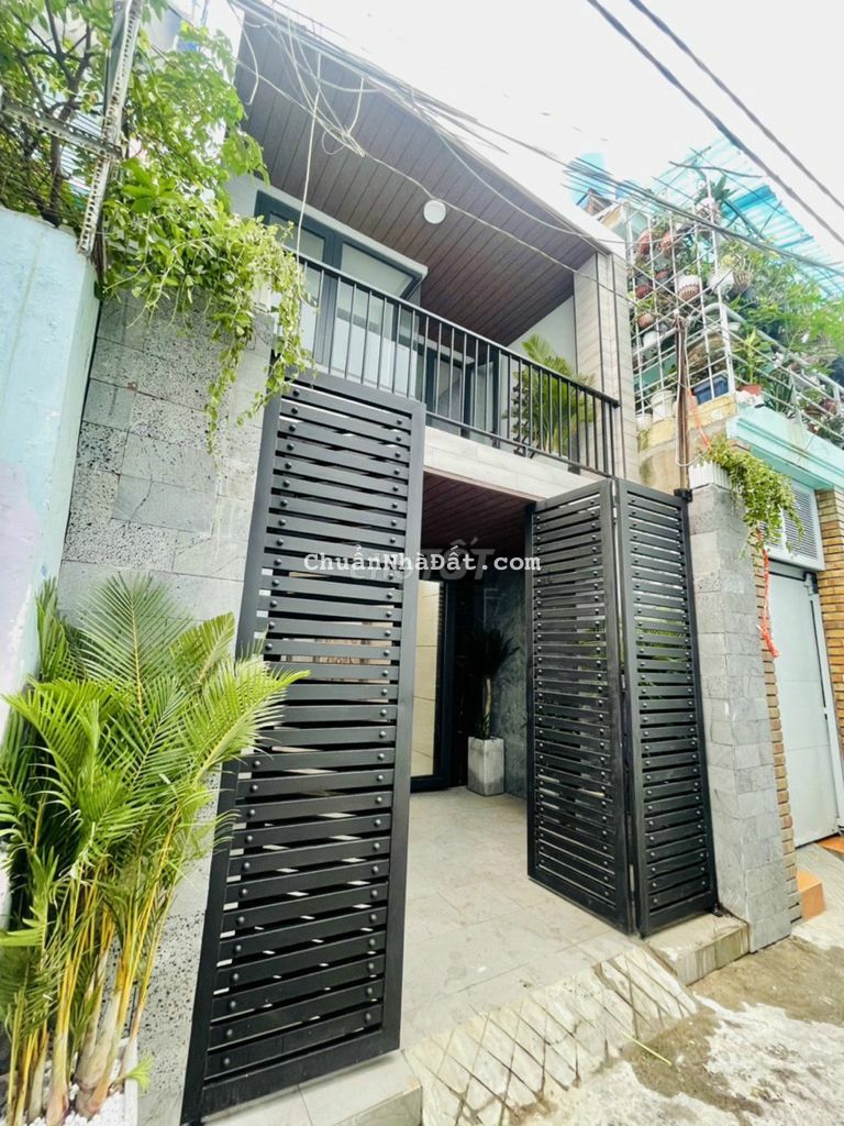 Lạc long quân (4,20 x 18m), dtcn 76m2, nhà 1 trệt 1 lầu, nhà đẹp 100%