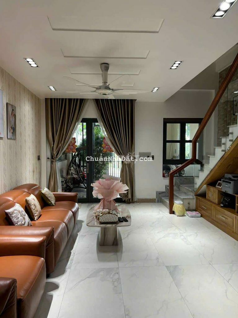 Biệt Thự Senturia Vườn Lài An Phú Đông Quận 12