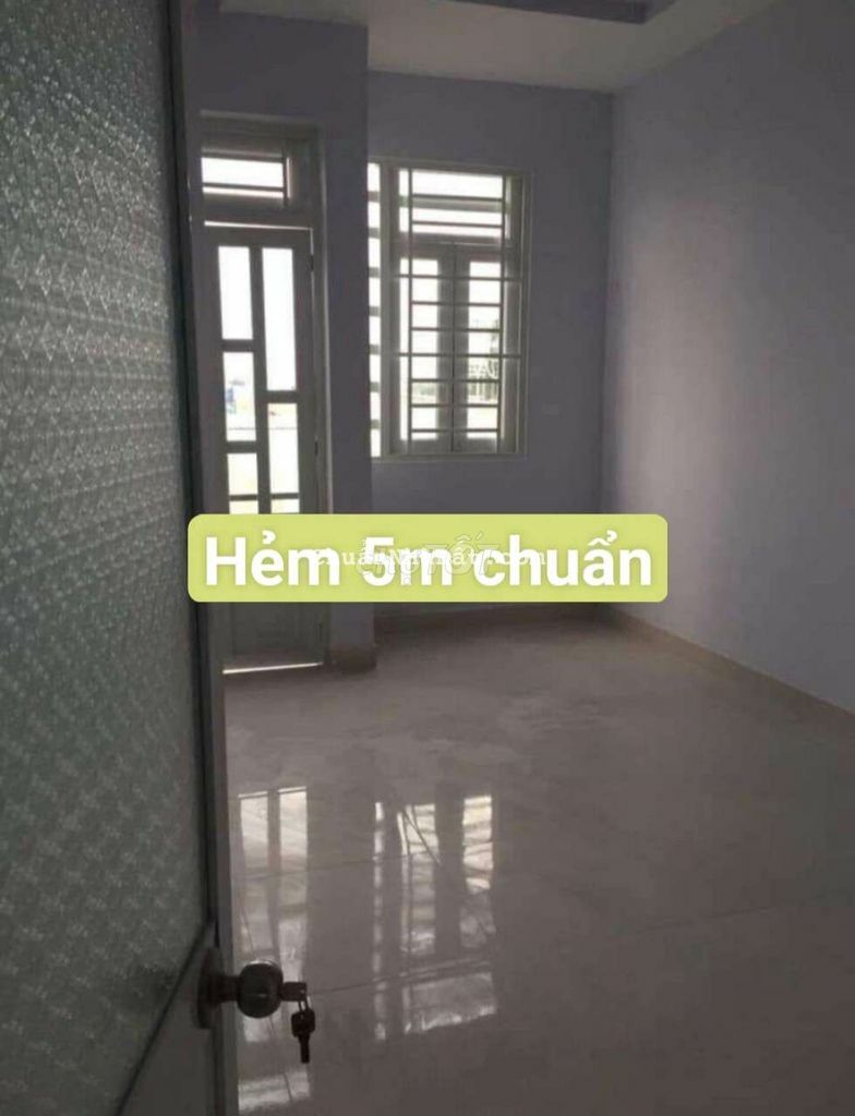 Nhà phố 7mx15m. CN 105m2. Đúc 2 lầu xây thành 2 căn. Hẻm 5m Đường HT07