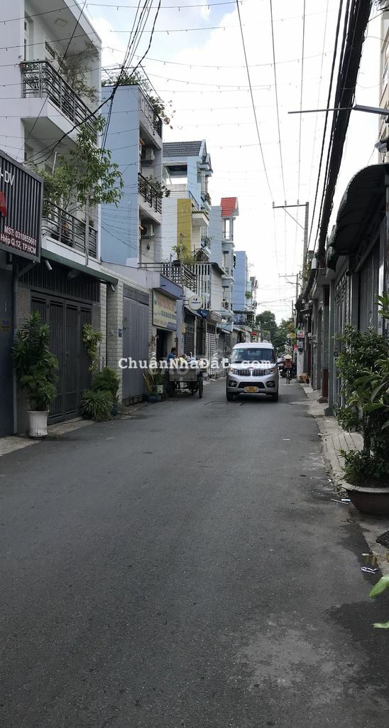 BÁN NHÀ GIÁ RẺ Q12 Ô TÔ NGỦ TRONG NHÀ 115M2 CHỈ 4 TỶ 879