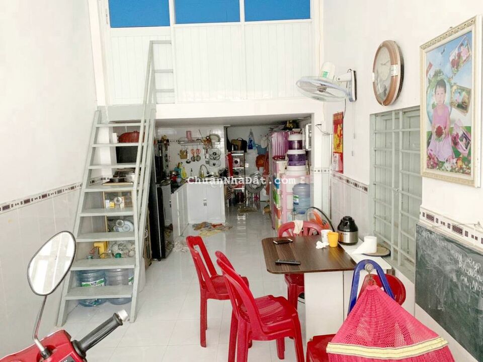 Bán đất tặng dãy nhà trọ 7x20m hơn 5 tỷ, HXH thông Thạnh Xuân, Quận 12