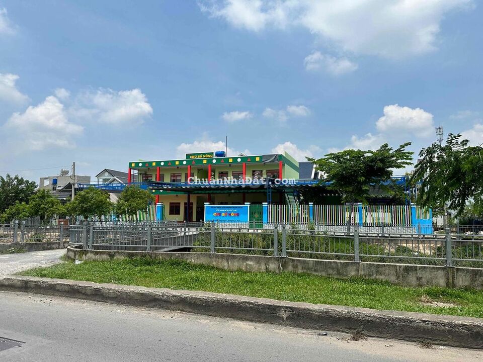 MẶT TIỀN KINH DOANH - TIỆN MỞ XƯỞNG SẢN XUẤT, CTY 6x30M - NGAY TRƯỜNG