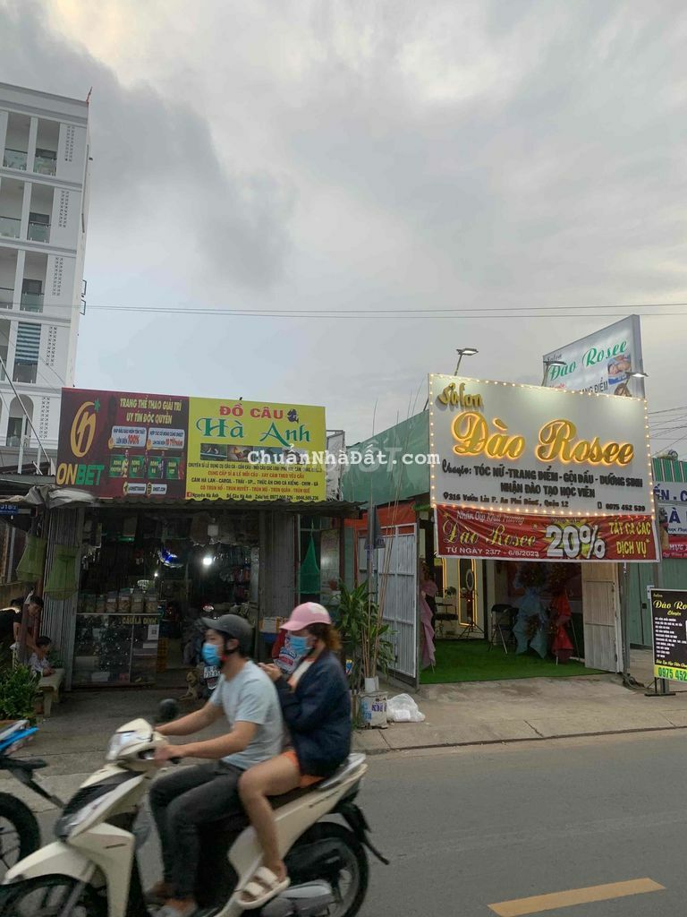 MẶT TIỀN VƯỜN LÀI 5x40 Giá 9.9 tỷ thương lượng MẶT TIỀN VƯỜN LÀI 5x40 Giá 9.9 tỷ thương lượng