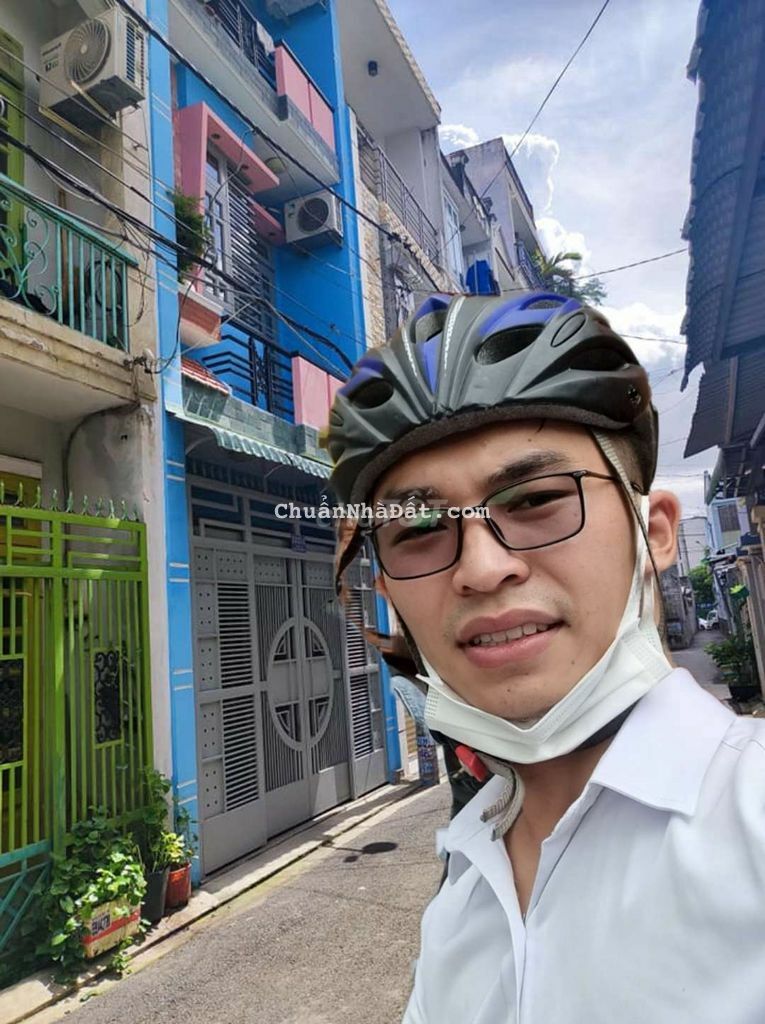 MẶT TIỀN TRƯỜNG CHINH- NGAY MŨI TÀU PHAN VĂN HỚN