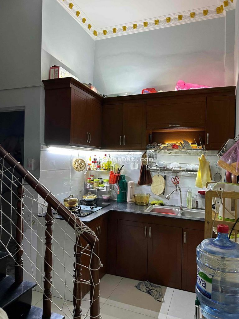 Nhà Chính Chủ Cần Bán Về Quê.Hẻm Lê Văn Khương.Chợ Thiết.Dt:4x8m 1 Lầu