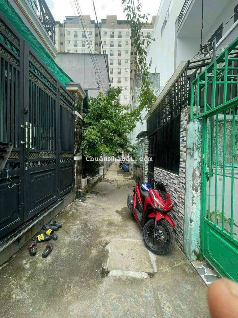 Cần bán nhà SHR Thạnh Lộc 15 Quận 12 Cần bán nhà SHR Thạnh Lộc 15 Quận 12