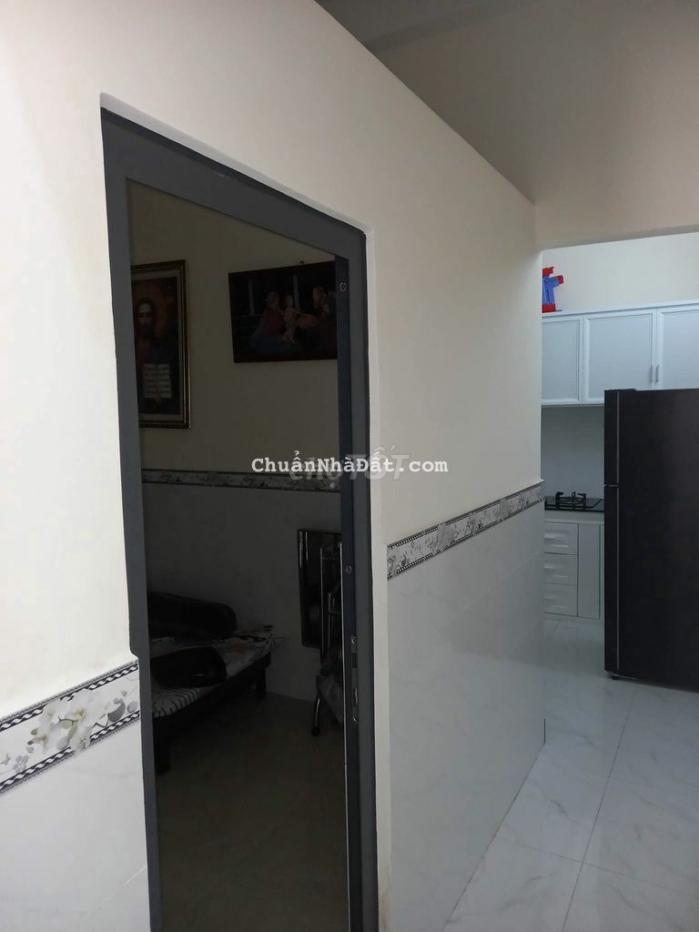 Đ.NGUYỄN VĂN QUÁ P.ĐHT Q.12.4.5mx9m.HẺM ÔTÔ.2 TẦNG