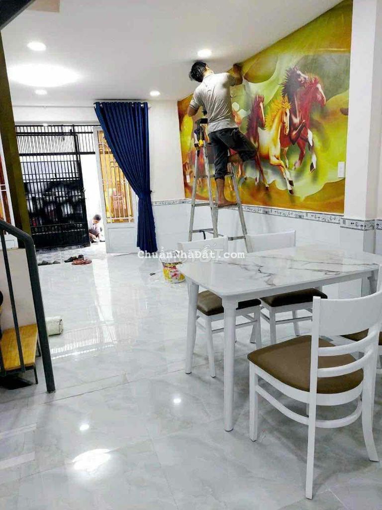 Nhà Thạnh Lộc 29 ngay chợ Cầu Đồng,DTSD 90m2,2PN-2WC-phòng thờ