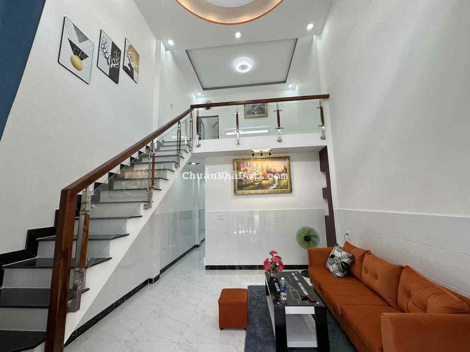 Nhà SHR Thạnh Lộc 19 ngay Ngã 4 Ga,2PN-2WC