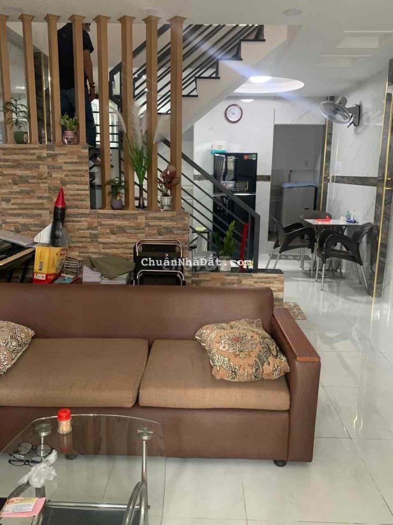 Q12 . BÁN NHÀ SHR .dt:4 *13 . 1 lầu . 2 pn . hxh Q12 . BÁN NHÀ SHR .dt:4 *13 . 1 lầu . 2 pn . hxh