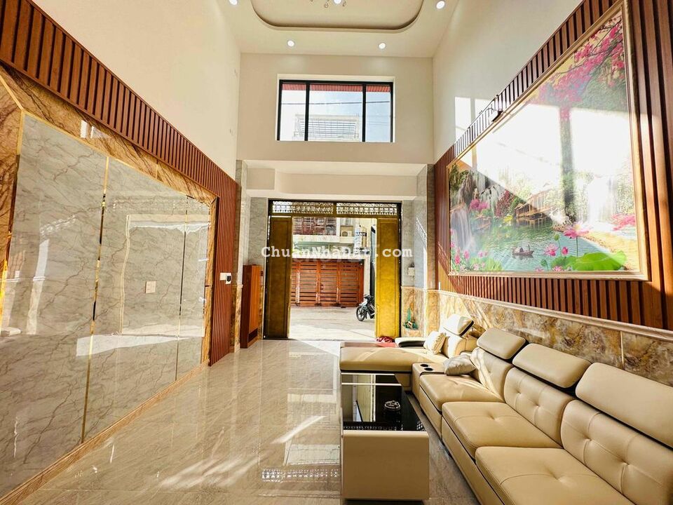 Nhà Xây Mới 4.2Mx15M Lửng 3 Lầu Sau Mặt Tiền Hà Huy Giáp Nhà Xây Mới 4.2Mx15M Lửng 3 Lầu Sau Mặt Tiền Hà Huy Giáp