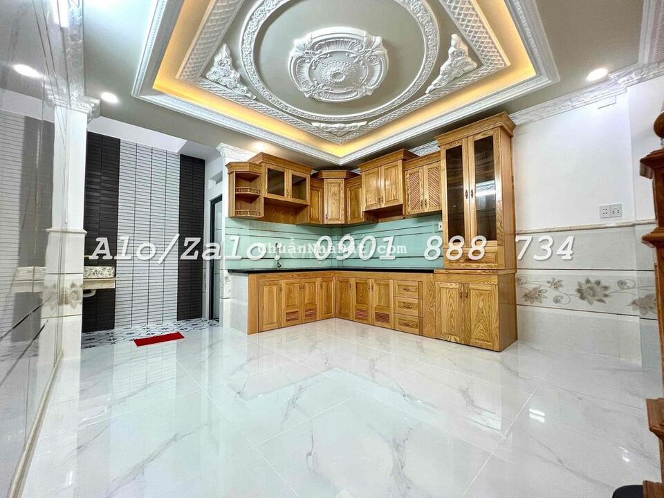 Nhà 5 Tầng - Vị Trí VIP Trương Thị Hoa (TTH7) - Xe Hơi Đổ Trong Nhà Nhà 5 Tầng - Vị Trí VIP Trương Thị Hoa (TTH7) - Xe Hơi Đổ Trong Nhà