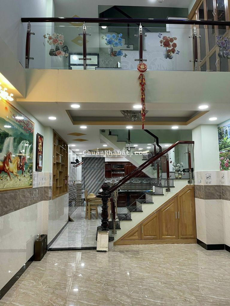 Bán căn nhà vị trí Tân Thới nhất quận12, đường trường chinh vào50m Bán căn nhà vị trí Tân Thới nhất quận12, đường trường chinh vào50m