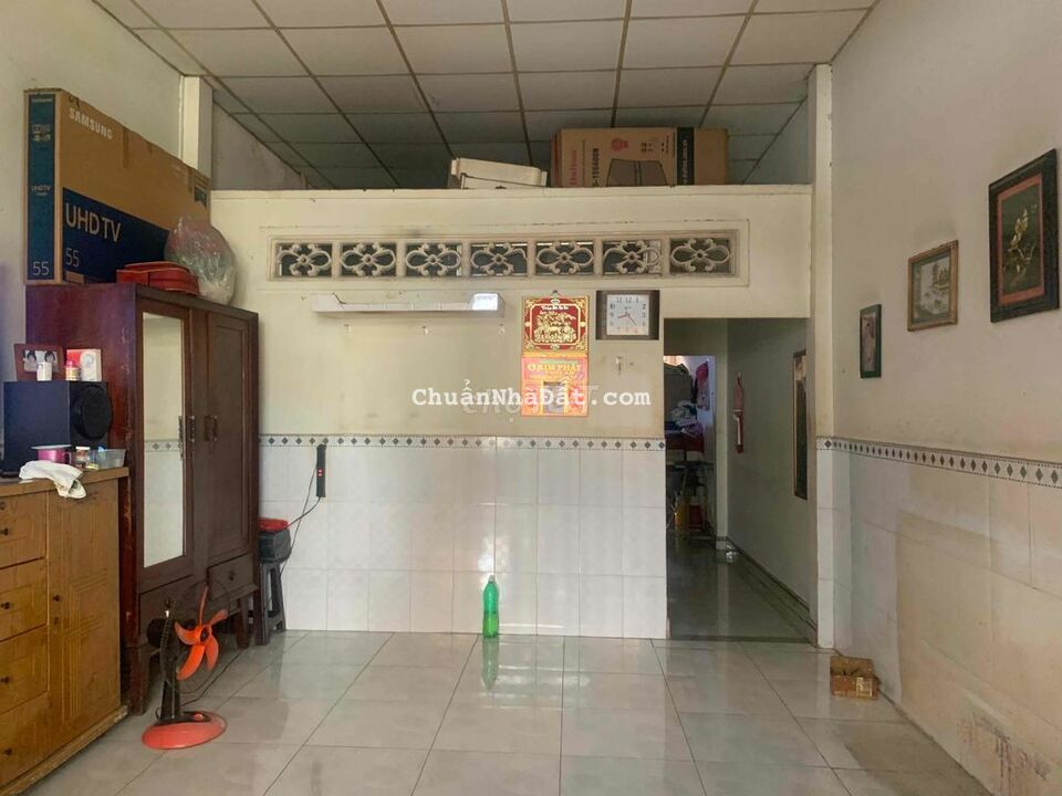 Q12. Bán nhà 1/ LVK. dt:4*14 . Nha cấp bốn . hxh Q12. Bán nhà 1/ LVK. dt:4*14 . Nha cấp bốn . hxh