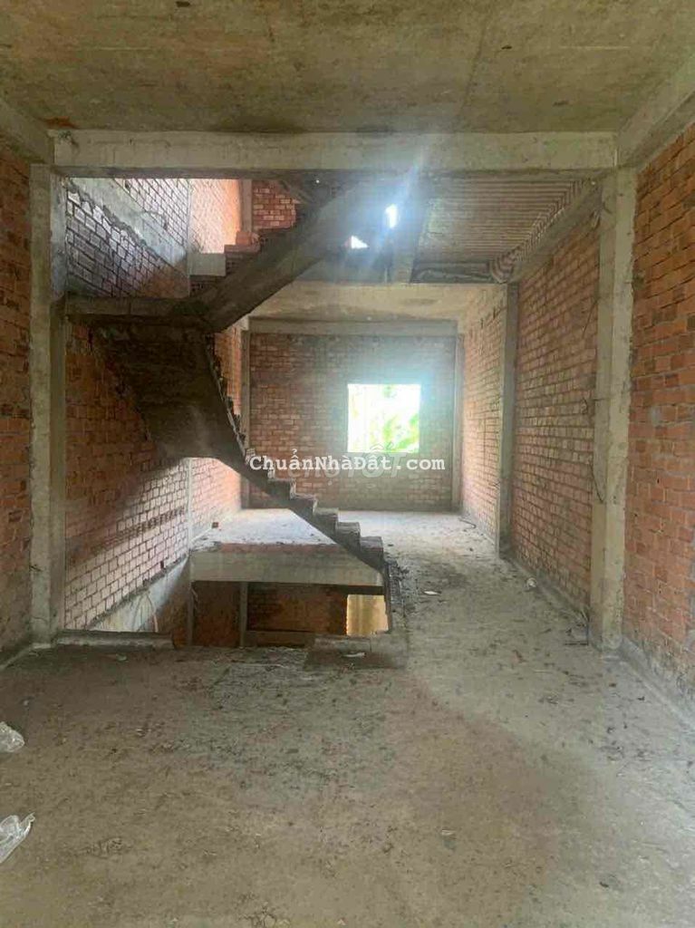 Nhà Hà Huy Giáp trệt 4 lầu,DT 4x14,giá 3.650 tỉ