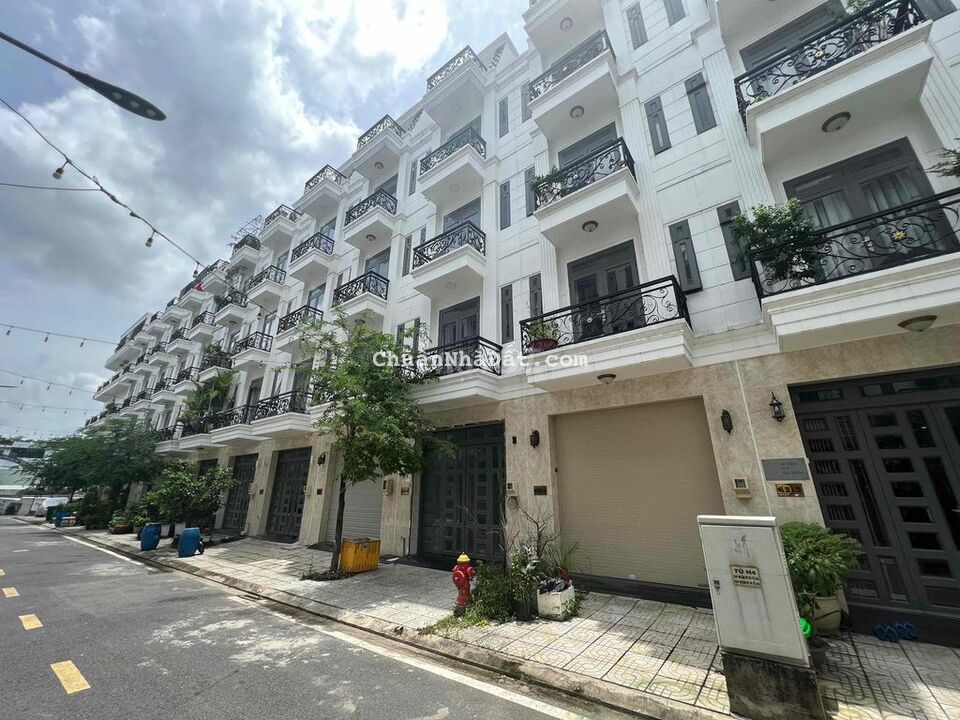 Nhà Hà Huy Giáp trệt 4 lầu,DT 4x14,giá 3.650 tỉ