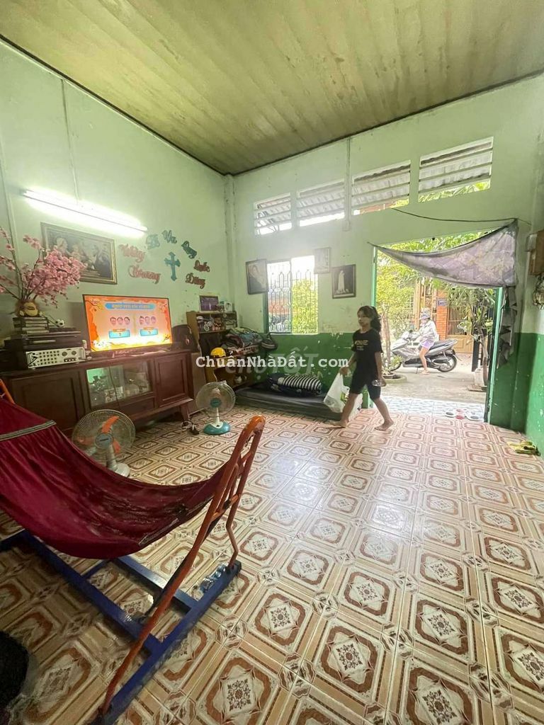 BÁN NHÀ Q12 - NGUYỄN VĂN QUÁ,64M2 .GIÁ RẺ BÁN NHÀ Q12 - NGUYỄN VĂN QUÁ,64M2 .GIÁ RẺ