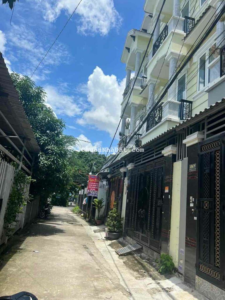 NHÀ 2 LẦU, HẺM XE HƠI - ĐƯỜNG THẠNH LỘC 40, QUẬN 12