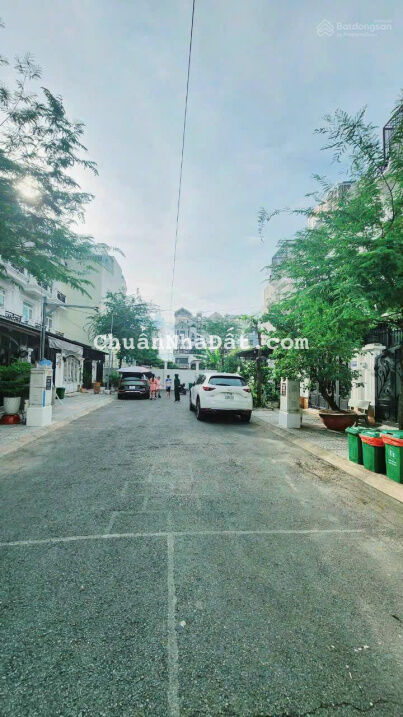 Nhà 3 lầu khu vip nhất quận 12 khu đồng bộ vip đường 12m. DT 4m x 17m. Gần ngã tư Ga. Giá tốt