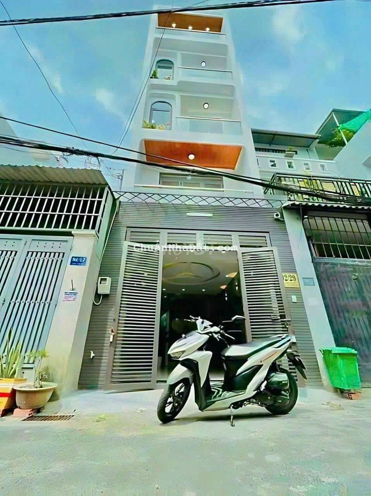 Siêu phẩm Nhà phố 4mx18m.4 tấm đúc full nội thất 1/Hẻm nhựa Lâm Thị Hố