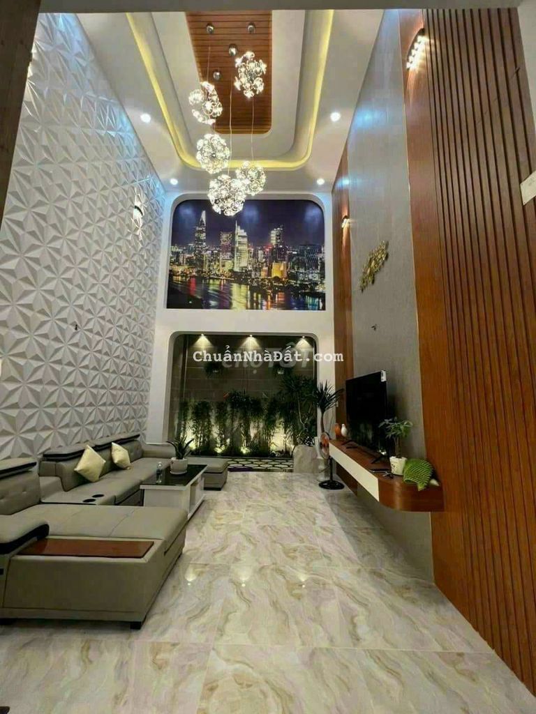 Siêu phẩm Nhà phố 4mx18m.4 tấm đúc full nội thất 1/Hẻm nhựa Lâm Thị Hố