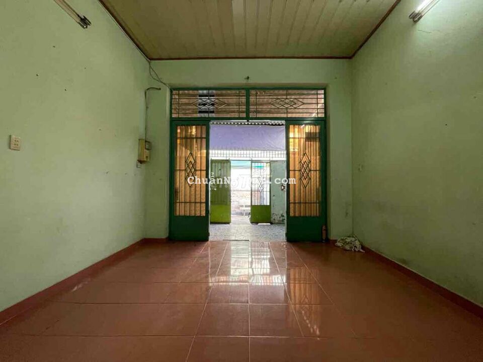 Bán Gấp Nhà Cấp 4,,4x18,,3tỷ650tr,Thới An 16.q12