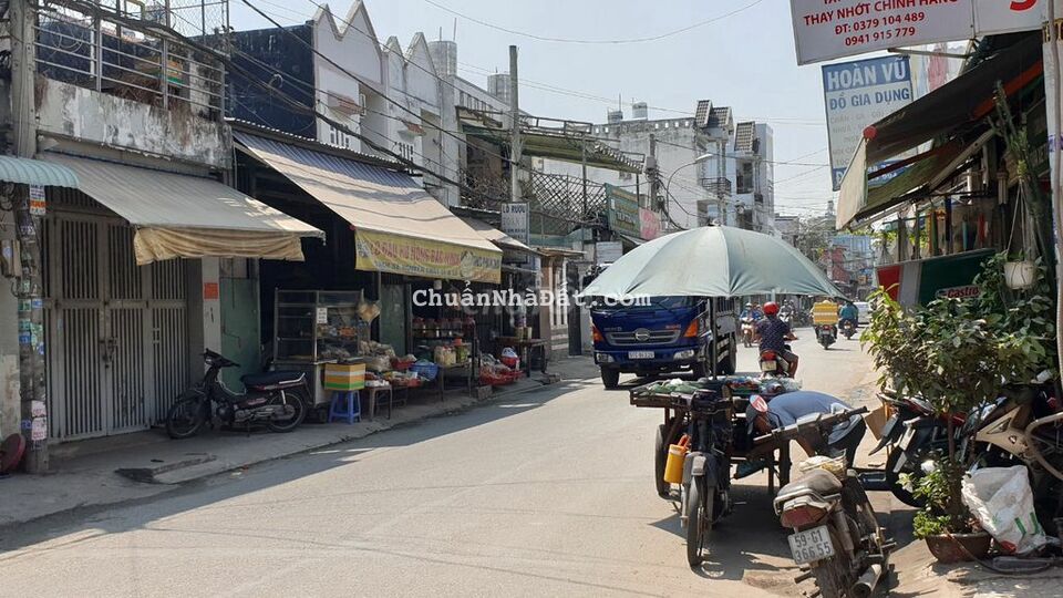 Nhà lầu 4m x 20m, mặt tiền chợ Trần Quang Cơ, P. Hiệp Thành, Q.12 Nhà lầu 4m x 20m, mặt tiền chợ Trần Quang Cơ, P. Hiệp Thành, Q.12