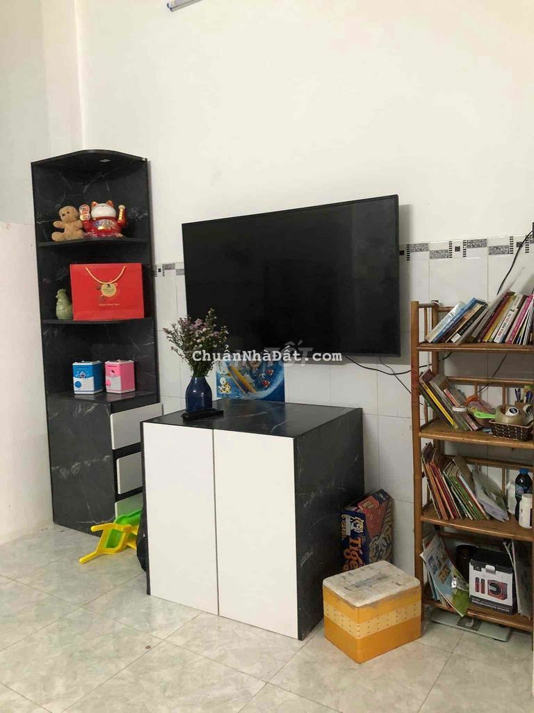 NGAY SIÊU THỊ MEGA NGANG 5x18 - HẺM 5 M THÔNG RA TÂN THỚI HIỆP QUẬN 12