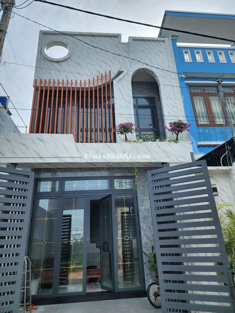 Nhà  đẹp đường Thạnh Xuân 25, đường 7m