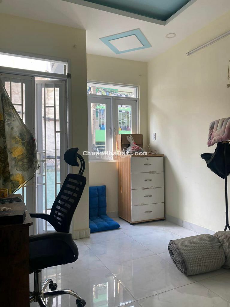 NHỈNH 4TỶ KO MUA NHÀ NÀY THÌ MUA NHÀ NÀO - NGANG KHỦNG 5,5M - 2TÂNG NHỈNH 4TỶ KO MUA NHÀ NÀY THÌ MUA NHÀ NÀO - NGANG KHỦNG 5,5M - 2TÂNG