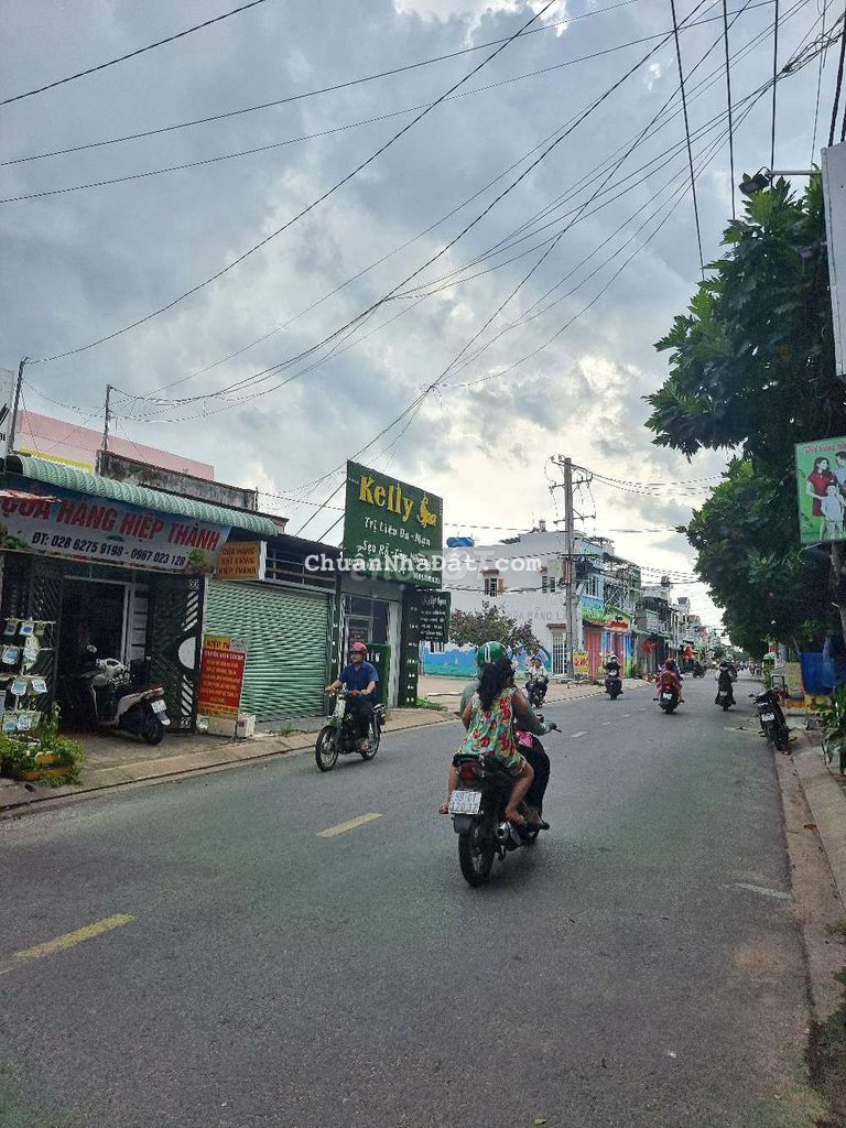 Nhà KK2011, 4mx22m, Mặt tiền Hiệp Thành 13 Quận 12, Giá: 2.2 Tỷ Nhà KK2011, 4mx22m, Mặt tiền Hiệp Thành 13 Quận 12, Giá: 2.2 Tỷ